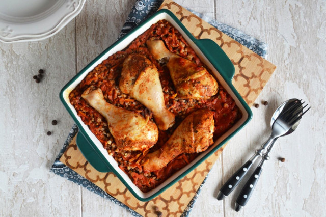 Buckwheat with chicken in the oven