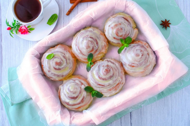 Cinnamon Cinnabon buns