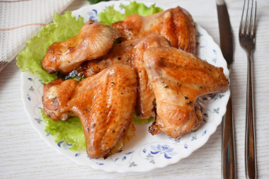 Chicken wings in honey soy sauce in the oven