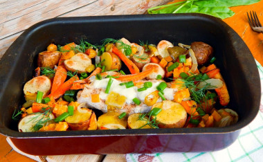 Chicken breast with vegetables in the oven