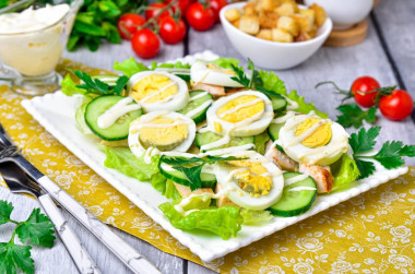 Salad with chicken cucumber and egg