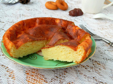 Cottage cheese casserole with flour in the oven