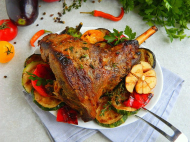 Lamb leg baked in the oven