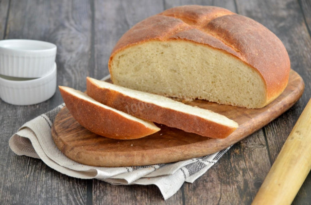 Hearth bread in the oven