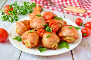 Chicken drumsticks in the oven with a crispy crust