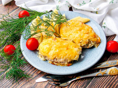 Minced meat cutlets in the oven with cheese