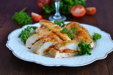 Stuffed chicken breasts in the oven