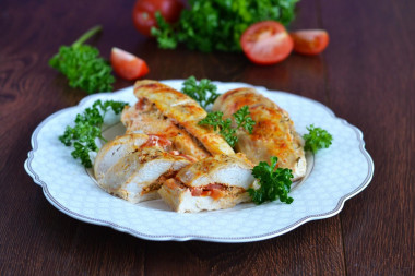 Stuffed chicken breasts in the oven