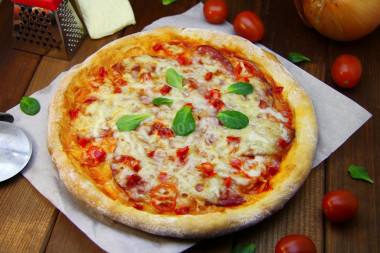 Kefir pizza without yeast in the oven