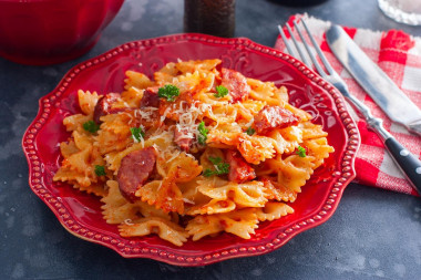 Pasta with sausage