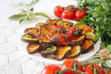 Eggplant and zucchini baked in the oven