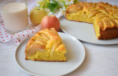 Cottage cheese charlotte with apples in the oven