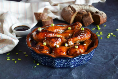 Chicken drumsticks in soy sauce in the oven