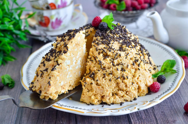 Classic Soviet-era Anthill cake