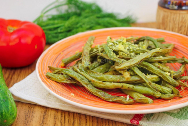 Green beans in the oven