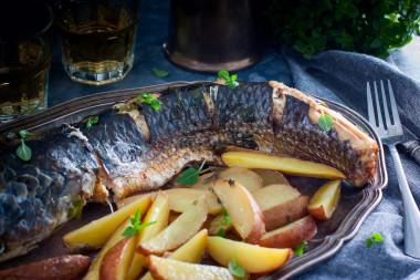 Mullet in foil in the oven