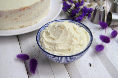 Mascarpone cheese cream for cake