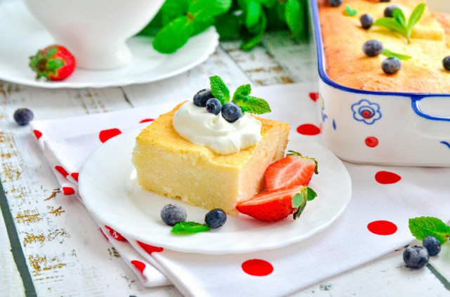 Cottage cheese casserole in the oven for a child