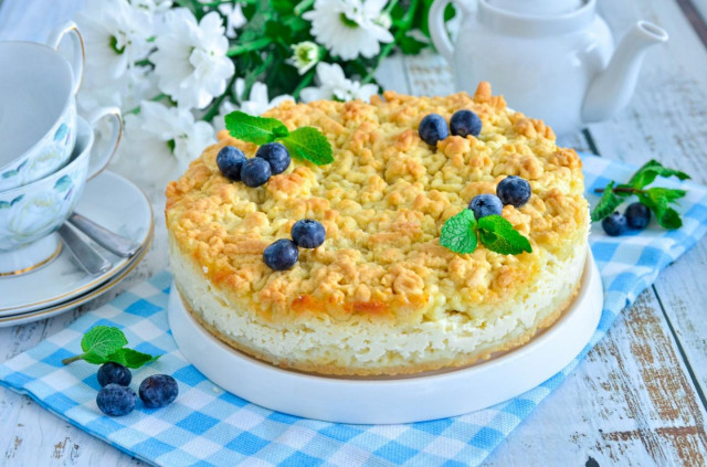 Grated cottage cheese pie