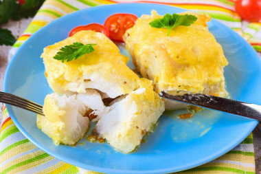 Fish with mayonnaise in the oven