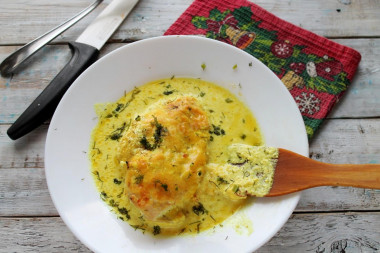 Chicken breasts in sour cream in the oven