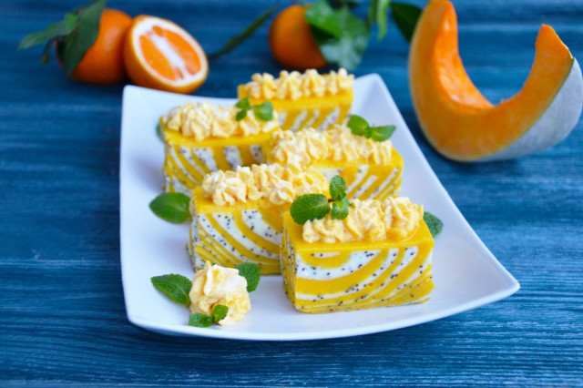 Cottage cheese pumpkin casserole in the oven