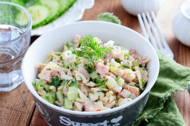 Salad with smoked chicken and fresh cucumber