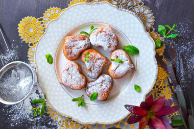 Cottage cheese with semolina in oven