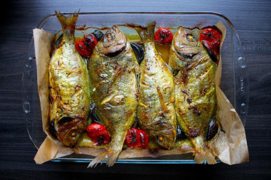 Dorada fish baked in the oven is delicious