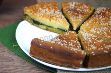 Cabbage pie for the lazy in the oven aspic