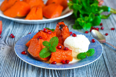 Caramelized pumpkin slices with sugar in the oven