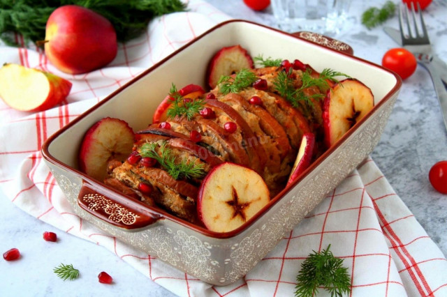 Pork with apples baked in the oven