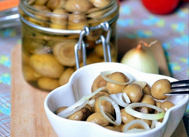 Pickled mushrooms