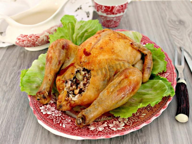 Chicken stuffed with buckwheat in the oven