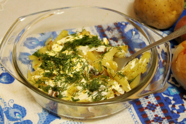 Potatoes with chanterelles in the oven