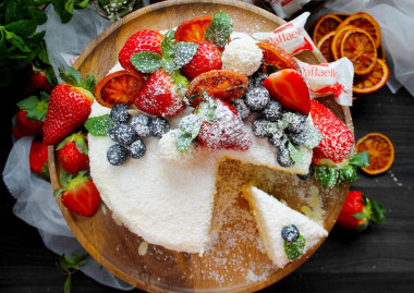 Almond flour cake with coconut chips