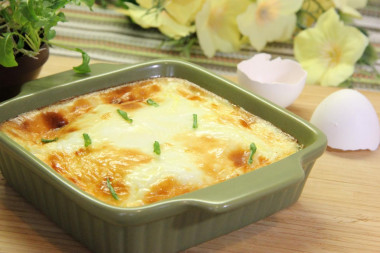 A simple high and airy omelet baked in the oven