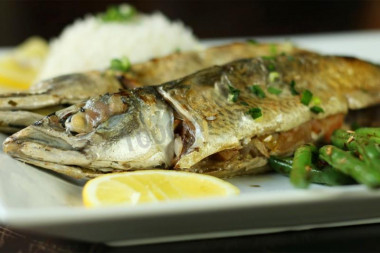 Mackerel stuffed with Mexican mixture in the oven