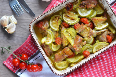 Turkey with zucchini in the oven