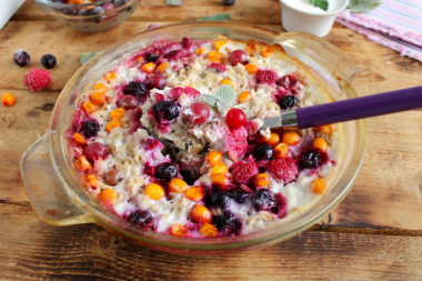 Oatmeal baked in the oven