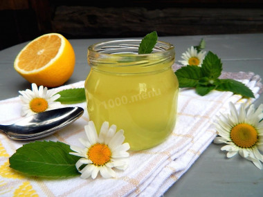 Mint jam with lemon for winter