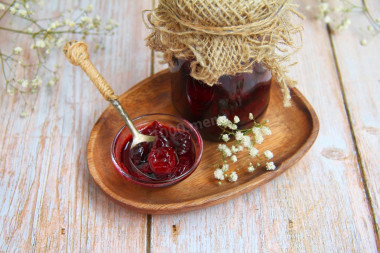 Cherry jam with agar agar