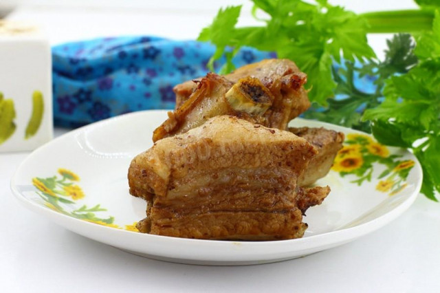 Juicy pork ribs in the oven