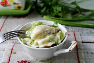 Dumplings with potatoes and mushrooms