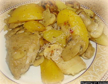 Baked potatoes with chicken in the oven