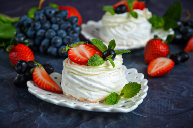 Anna Pavlova's classic dessert