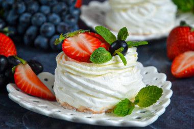 Anna Pavlova's classic dessert