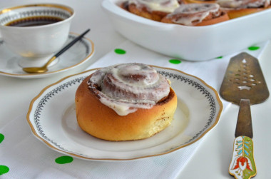 Sinabon buns with cinnamon