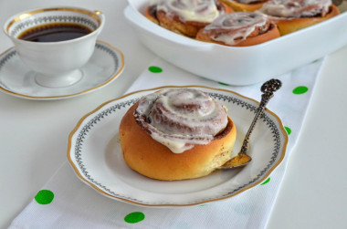 Sinabon buns with cinnamon