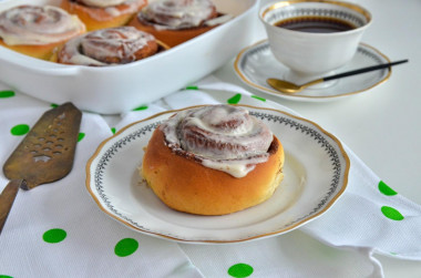 Sinabon buns with cinnamon